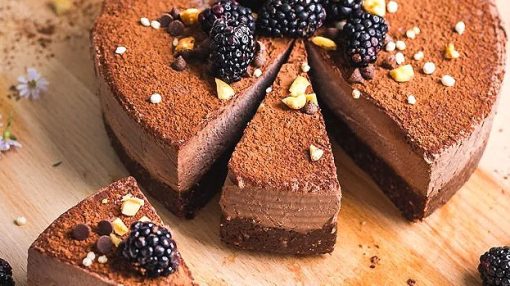 Ovog Valentinova napravi neodoljivi veganski čoko cheesecake – bez pečenja!